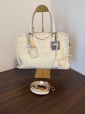 ✨PRADA Vitello Leather Top Handle Satchel | Authentic | Leather interior | 💕
